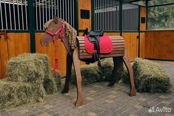 Деревянная лошадка