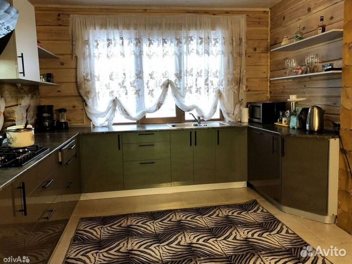 Кухонный гарнитур 