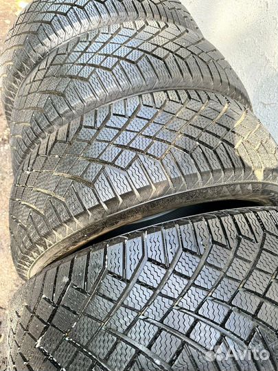 Continental ContiVikingContact 7 225/55 R19 103T