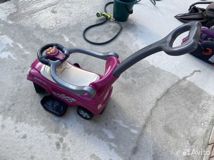Машинка толокар