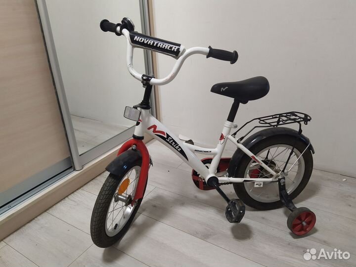 Детский велосипед Novatrack Strike 14