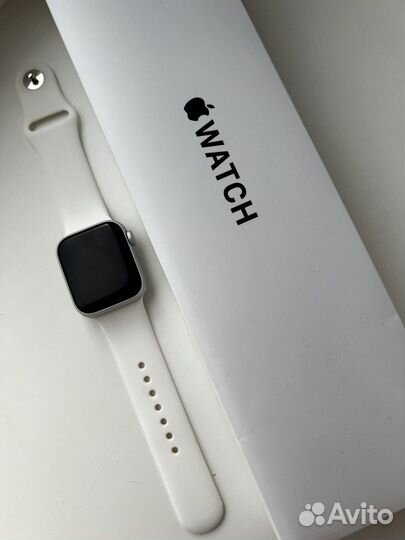 Часы apple watch se 40mm
