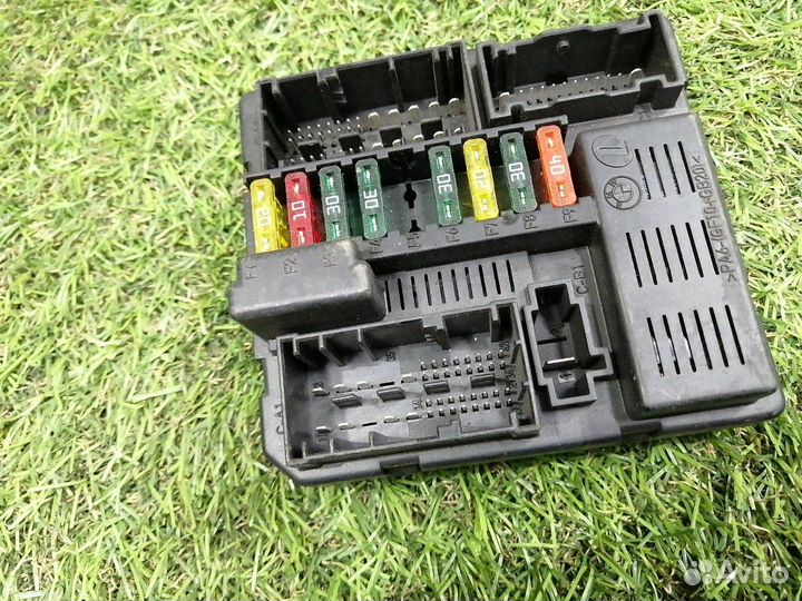 Блок предохранителей Bmw X3