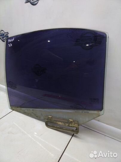 Стекло двери заднее левое Kia Rio седан 1.5 A5D