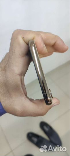 Телефон iPhone XS Max