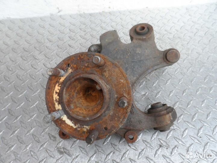 Ступица задняя правая Hyundai Santa Fe 2 CM