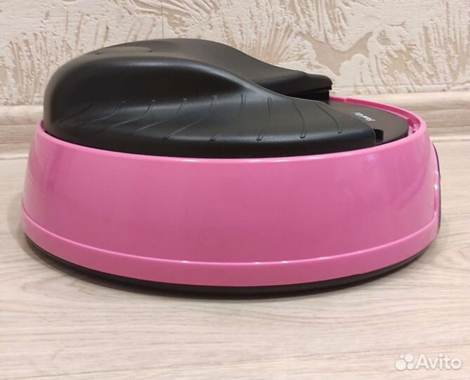 Автоматическая кормушка для кошек и собак