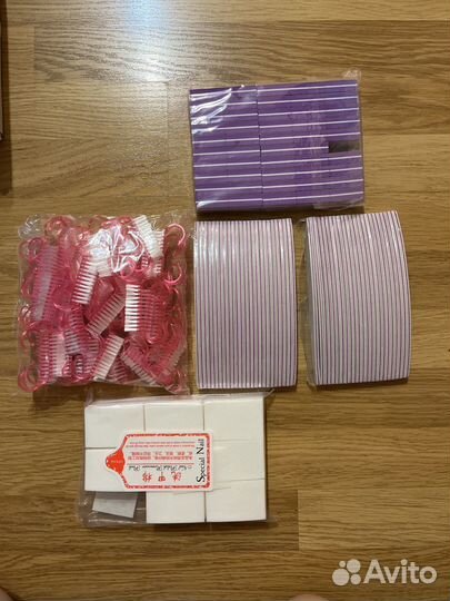 Щетки, пилки, салфетки