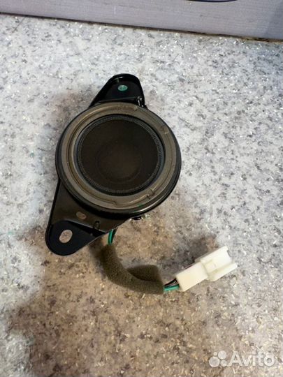 Динамик передний левый Kia Mohave 2 HM 3.0 D6EB