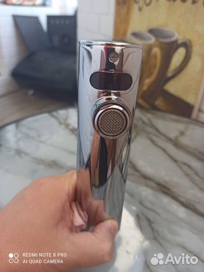 Смеситель для раковины сенсорный