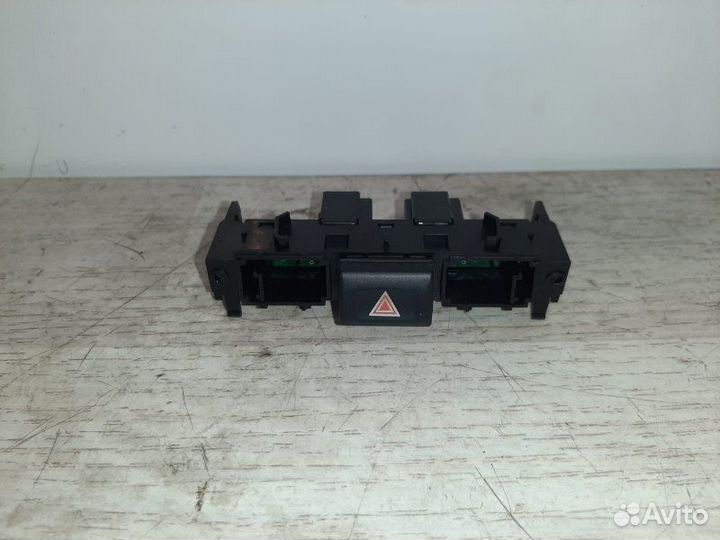 Кнопка аварийной сигнализации Jaguar X-Type X400