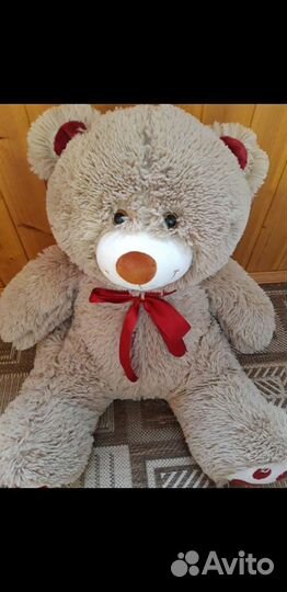 Плюшевый медведь