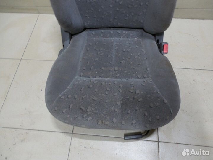 Сиденье переднее правое Spectra 2001-2011