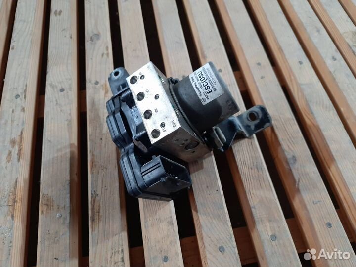 Блок ABS SsangYong Actyon 2 NEW 2 SUV 2011