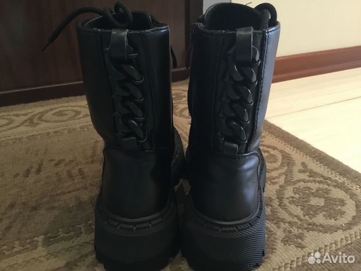 Ботинки демисезонные на девочку 35 размер