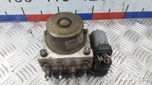 Блок ABS nissan X-trail T30 (TML18KW01)