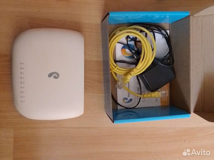 Продам приставку Ростелеком,и Роутер