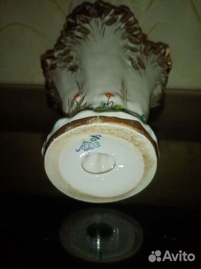 Фарфоровая статуэтка лфз