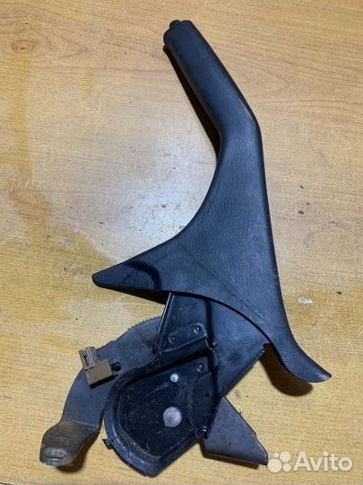 Ручка ручника Toyota Corona premio 1999