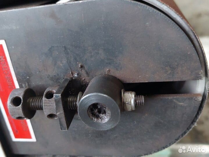 С/ц нет тумбы Кантошлифовальный станок Белмаш