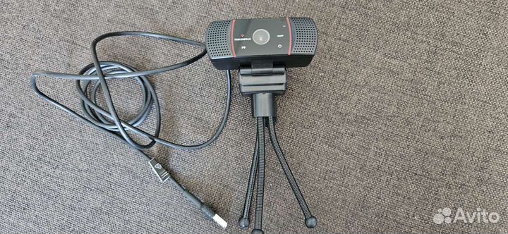 Веб камера с микрофоном