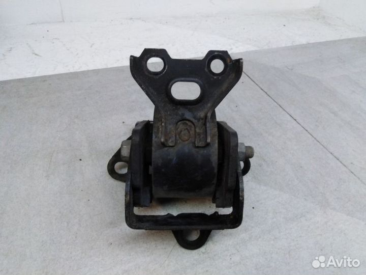 Опора двигателя Митсубиси