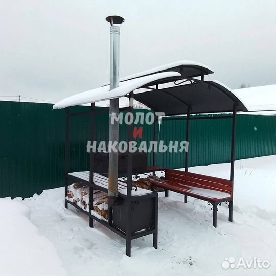 Беседка с мангалом