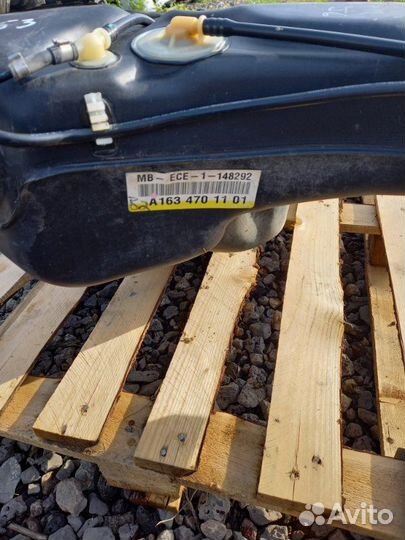 Топливный бак Mercedes-Benz M-Class W163 M112 1999