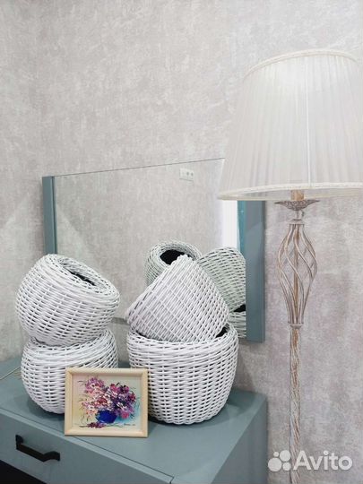 Кашпо из полиротанга для цветов