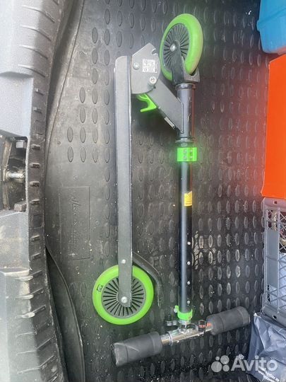 Трюковой самокат