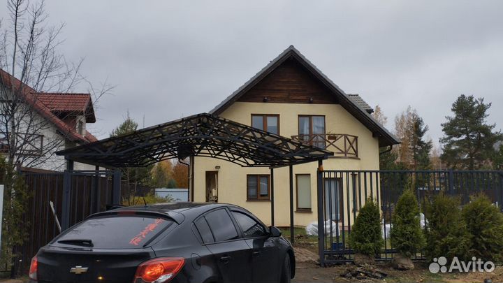 Навесы из металлочерепицы