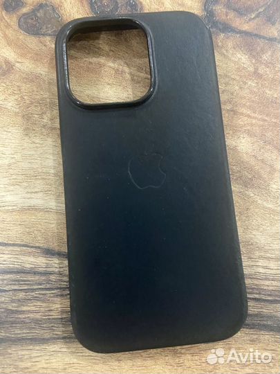 Чехол на iPhone 14 pro кожаный
