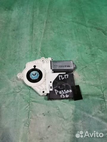 Мотор стеклоподъемника перед правый VW Passat B6