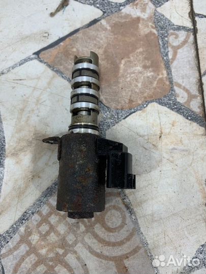 Клапан фазорегулятора Nissan Teana J32