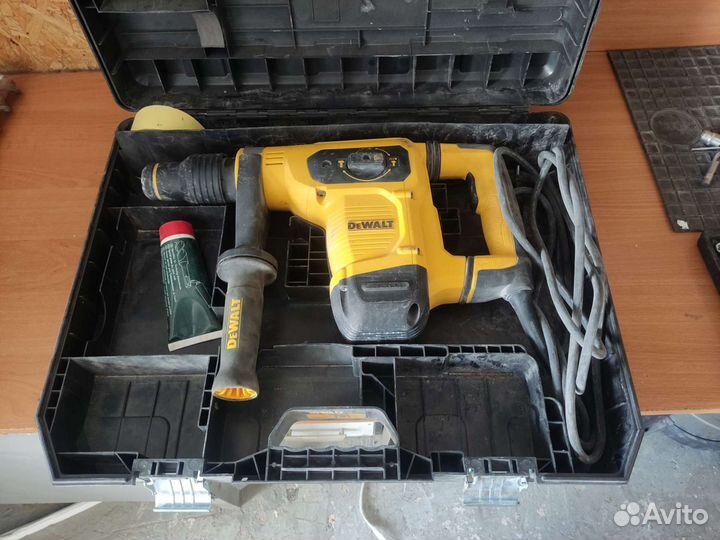 Перфоратор dewalt sds max