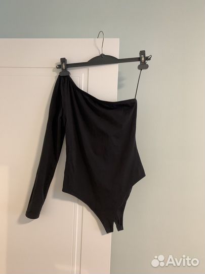 Боди на одно плечо