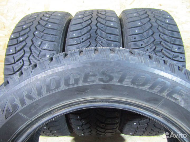 Bridgestone Blizzak Spike-01 185/60 R15