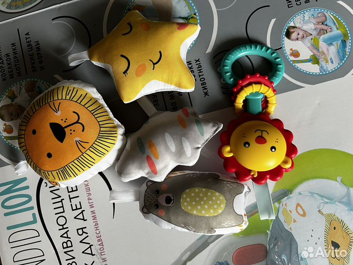 Развивающий коврик с пианино