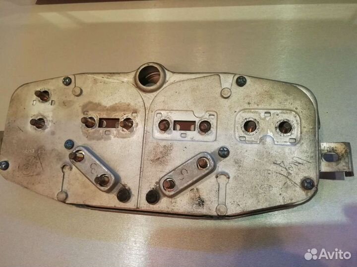 Панель приборов. Газ-12 зим