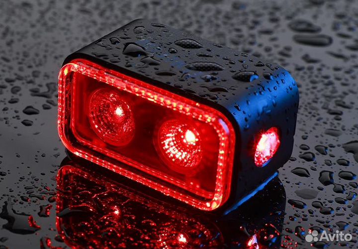 Яркий Задний велофонарь MagicShine SeeMee 300