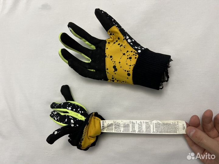 Nike Lab ACG Shield Running Gloves Yellow Volt