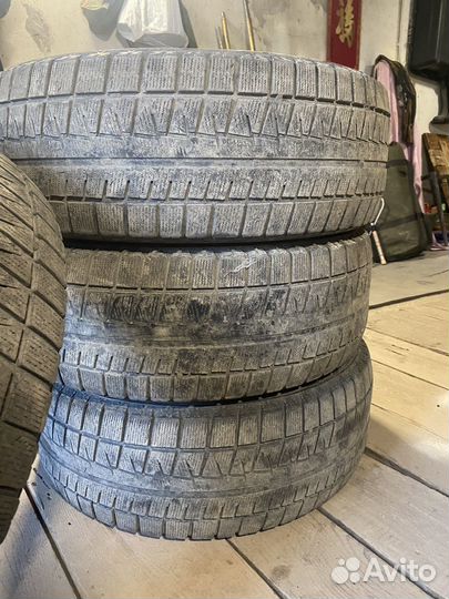 Bridgestone Blizzak Revo GZ 205/55 R16 82T