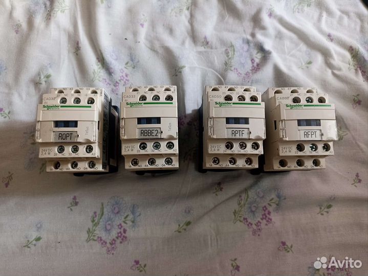 Промежуточное реле 3но+2нз,Schneider