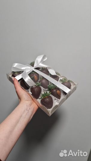 Подарок клубника в бельгийском шоколаде