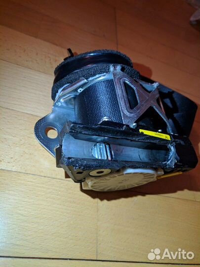 Ремень безопасности Mercedes E-Class W212