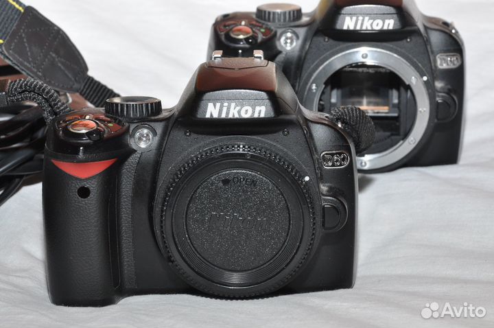 Зеркалка Nikon D 60 Body (+ такой же на запчасти)
