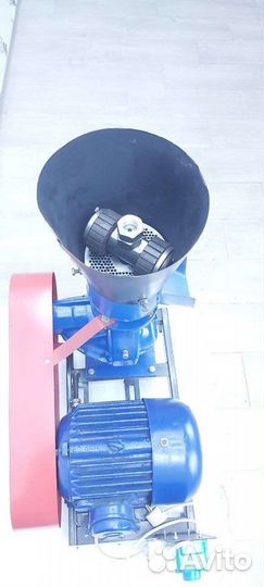 Гранулятор для комбикорма 150мм подвижные вальцы