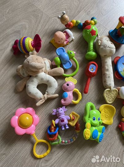 Игрушки погремушки