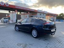 Renault Laguna 1.5 MT, 2010, 278 500 км, с пробегом, цена 716 000 руб.