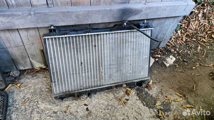 Радиатор охлаждения Honda